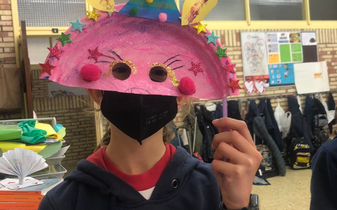 Protegido: 3EP Arts and Crafts: it’s Carnival festive and we have made this beautiful masks!