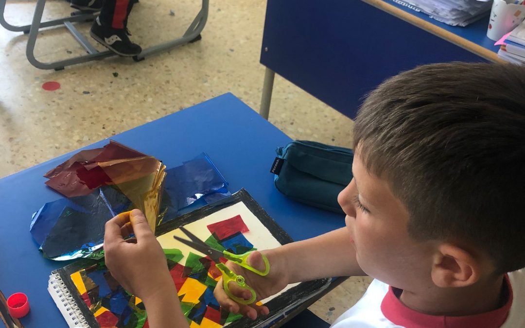 Protegido: 3ºPrimaria: Some of the last pictures that Children have done this year. Summer is here! Enjoy it!